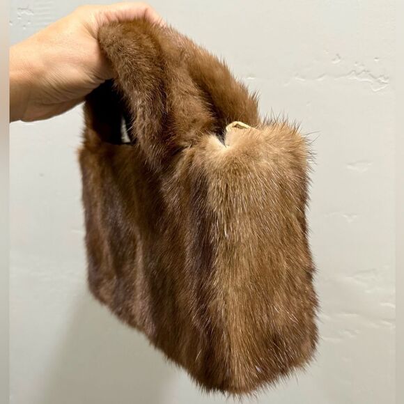 Handmade Real Muskrat Fur Top Handles Satchel With Mink Fur Flower Bag Charm - Picture 12 of 16
